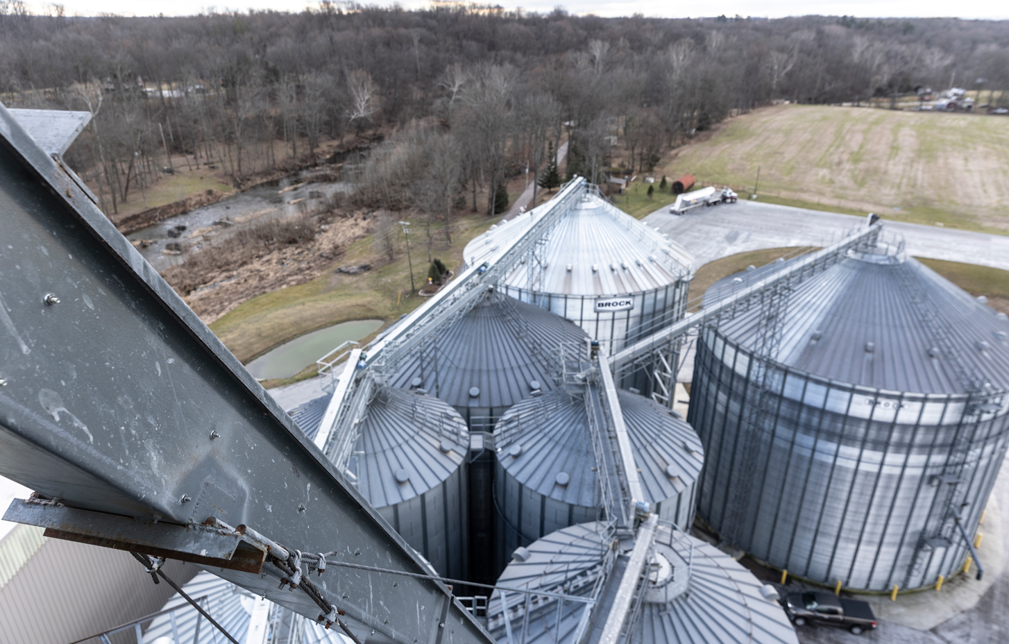 bins-vs-bags-which-is-the-best-grain-storage-option